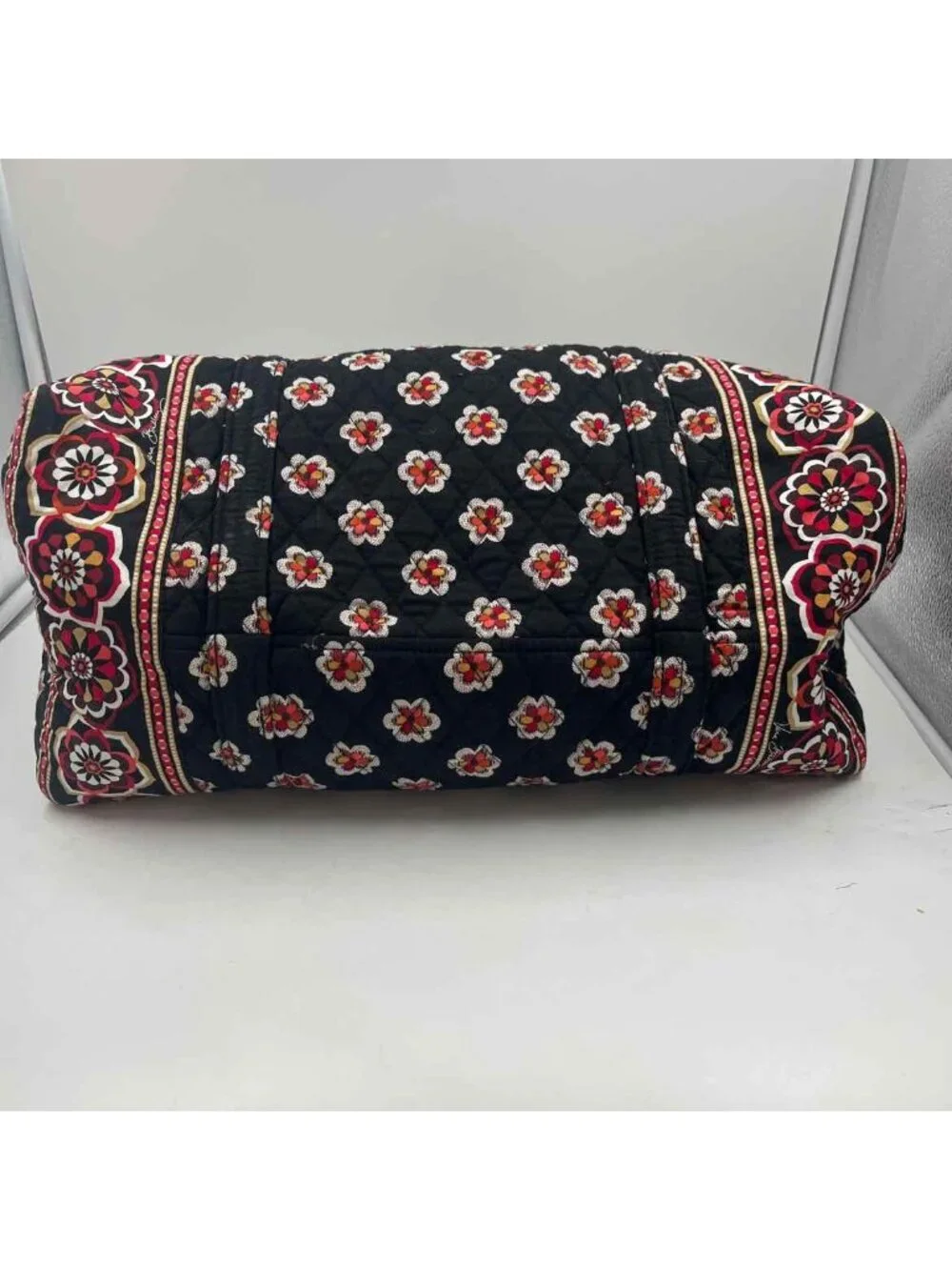 Vera Bradley Pirouette Quilted Black Floral Duffle Style Bag
